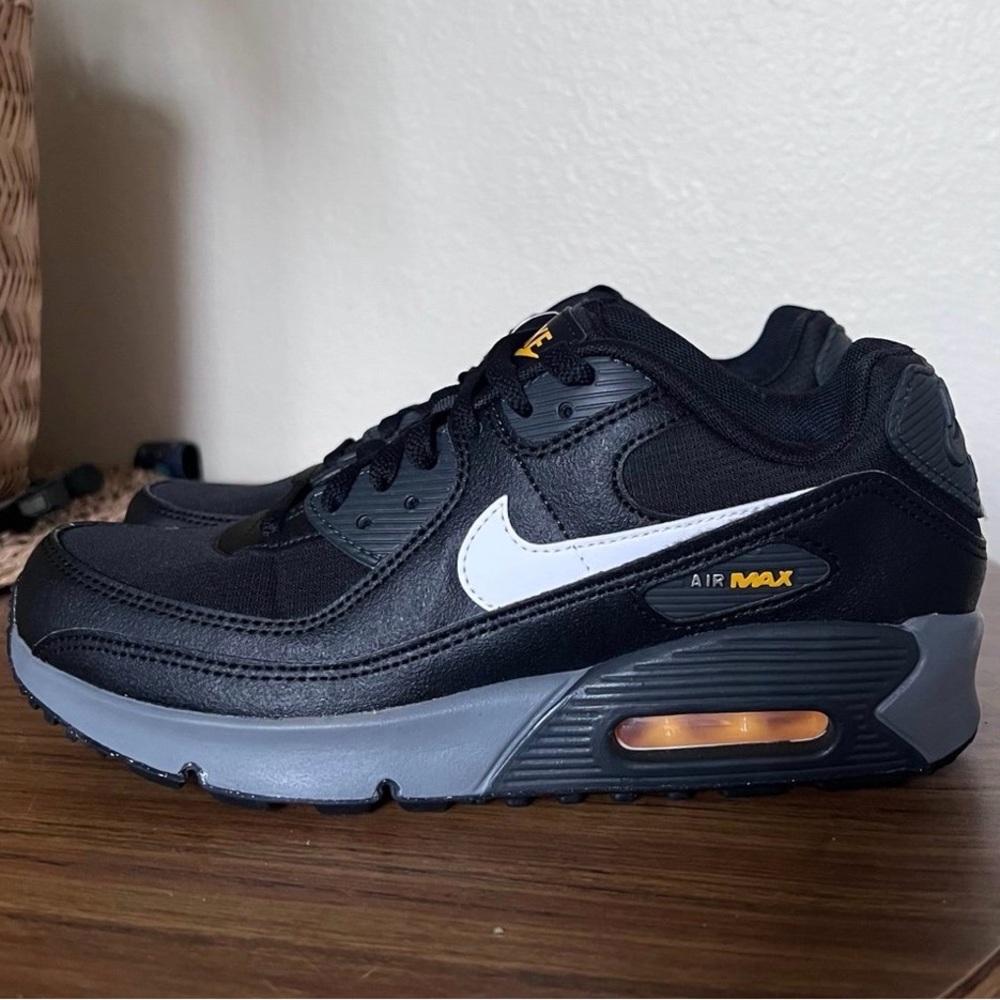 Nike Air Max Black and White Sneakers